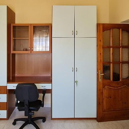 Fabio'S Apartment Vlore Bagian luar foto